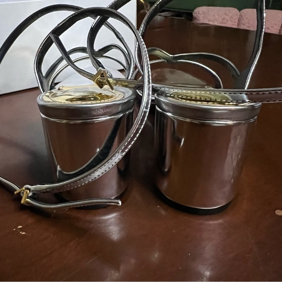 NWT SCHUTZ Stephanie Block Heels Strappy Women's Sandals Spechio Metallic Silver - Picture 9 of 10